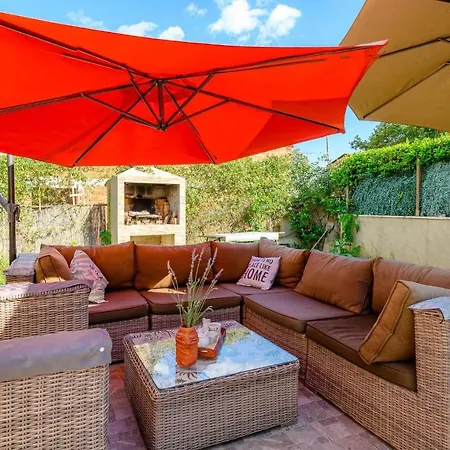 Lovely In With Outdoor Swimming Pool Holiday home Rovinj