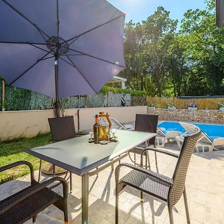 Lovely In With Outdoor Swimming Pool * Rovinj