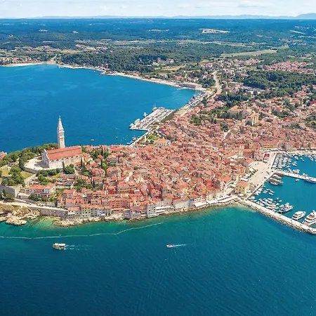 Lovely In With Outdoor Swimming Pool * Rovinj